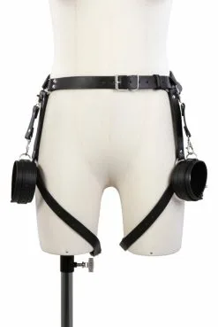 Harnais Taille Cuisses Avec Menottes Simili Cuir